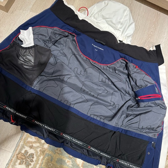 Perfect Moment Down Ski Jacket - Picture 5 of 5